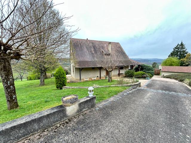 Maison vente à Figeac, Saint-laurent-les-tours