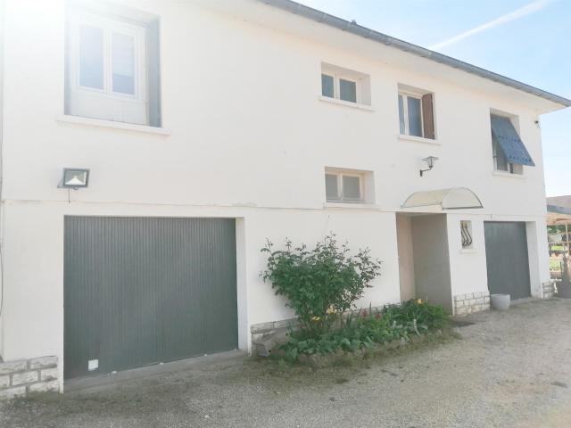 Maison vente à Louhans-Châteaurenaud, Louhans