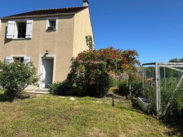 Maison vente à Provins, Beton-bazoches