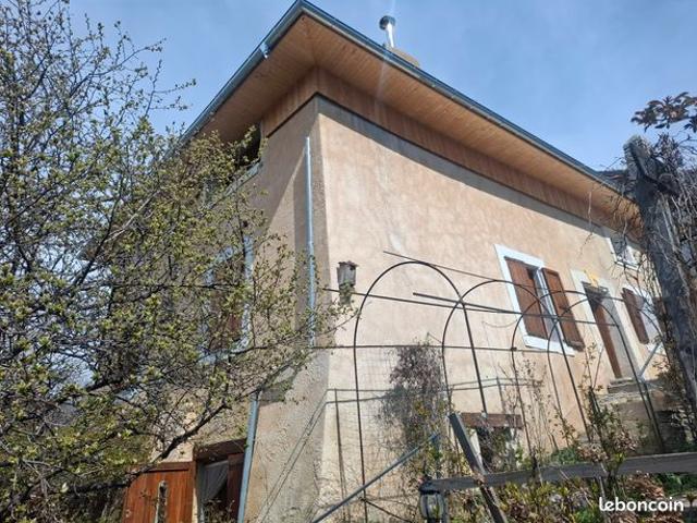 Maison vente à Saint-André-d'Embrun, Hautes-Alpes