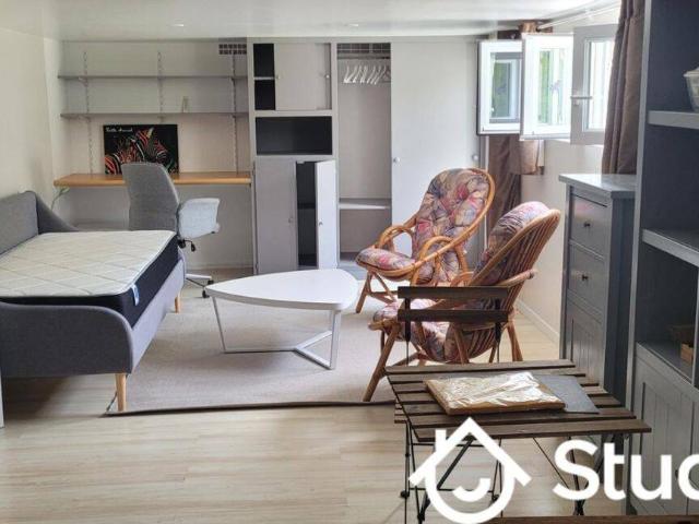Studio location à Campus Urbain de Paris-Saclay, Gif-sur-Yvette