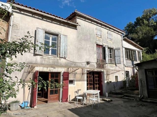 Maison vente à Confolens, Verteuil-sur-charente