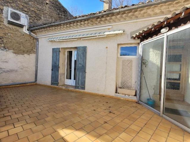 Maison vente à Carpentras, Sainte-cécile-les-vignes