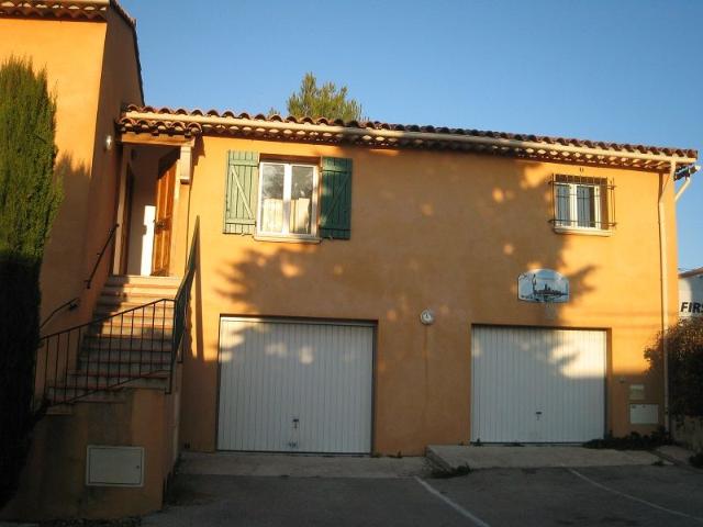 Maison location à Arrondissement de Toulon, Le Beausset