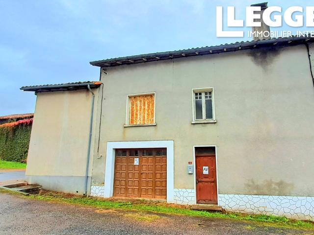 Maison vente à Confolens, Saulgond