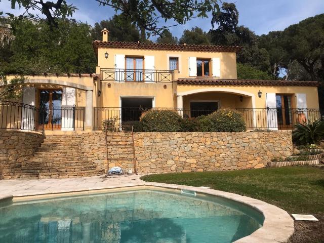 Maison location à Arrondissement de Toulon, Toulon