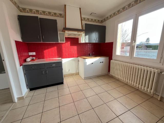 Maison location à Montbrison, Saint-romain-le-puy