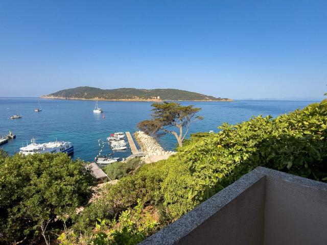 Maison vente à Arrondissement de Toulon, Hyères