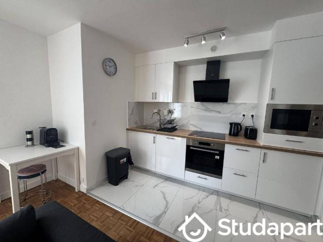 Maison location à Quartier Cœur de Ville, Courbevoie