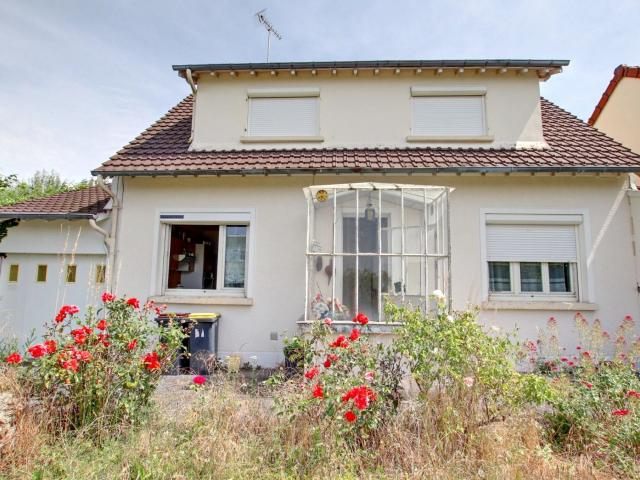 Maison vente à Rambouillet, Le Mesnil-saint-denis