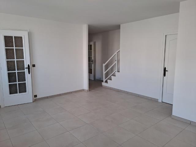 Maison location à Montbrison, Chazelles-sur-lyon