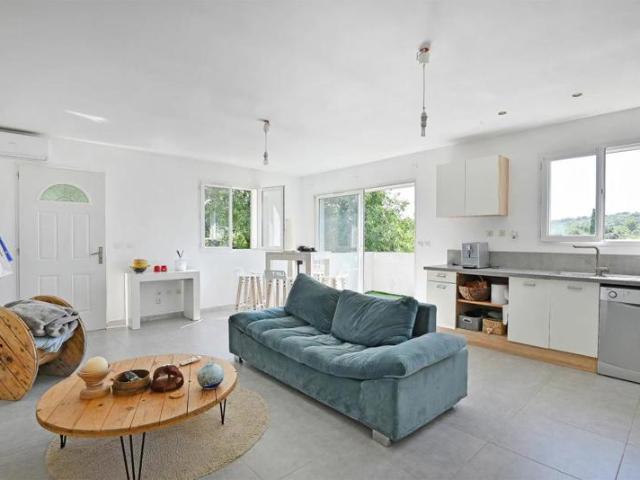 Maison vente à Nîmes, Montpezat