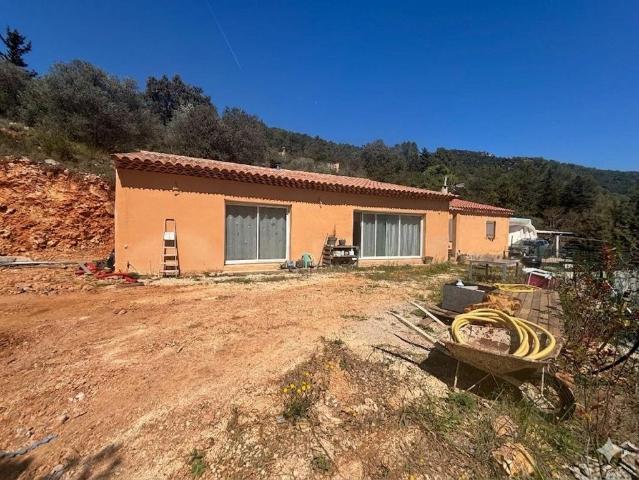 Maison vente à Arrondissement de Toulon, Signes