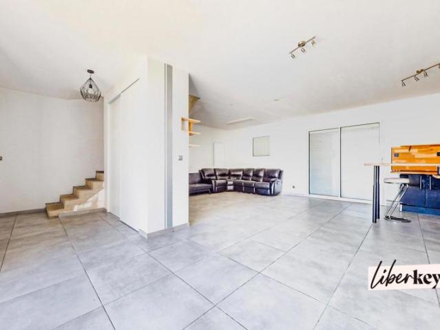 Maison vente à Lyon, Rhône