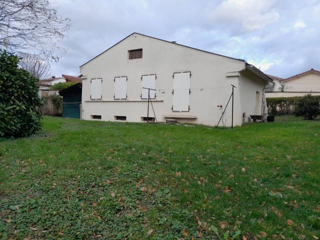 Maison location à Chez Bonhomme, Puy-Guillaume