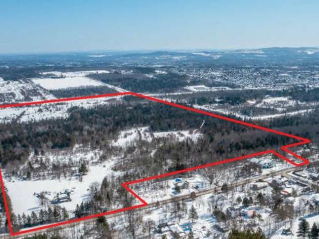House for sale in Sherbrooke