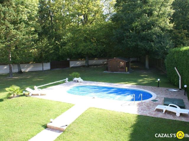 Maison vente à Fontainebleau, Cély