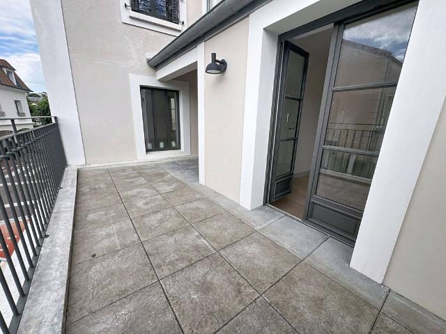 Maison vente à Garches, Hauts-de-Seine