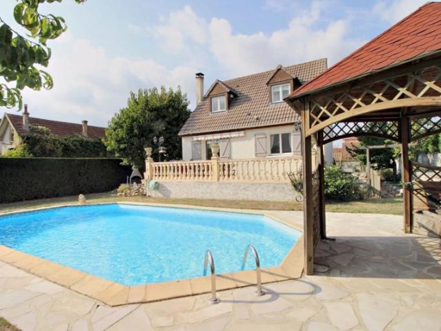 Maison vente à Saint-Germain-en-Laye, Île-de-France