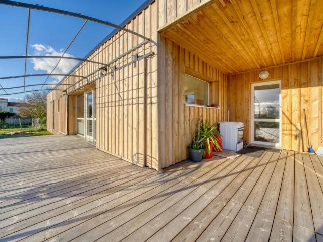 Maison vente à France métropolitaine, Sainte-même