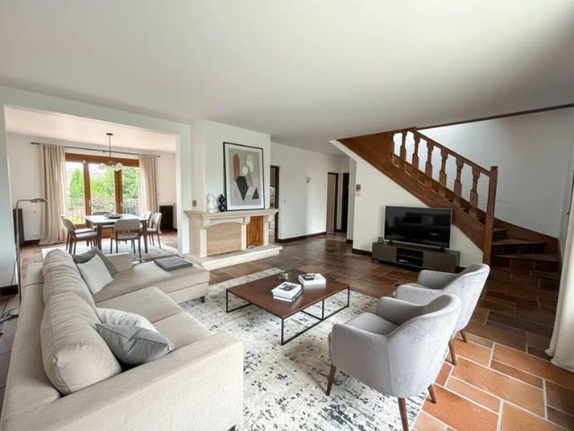 Maison vente à Rambouillet, Le Mesnil-saint-denis
