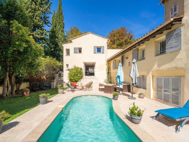 Maison vente à Aix-en-Provence, Aix-en-provence