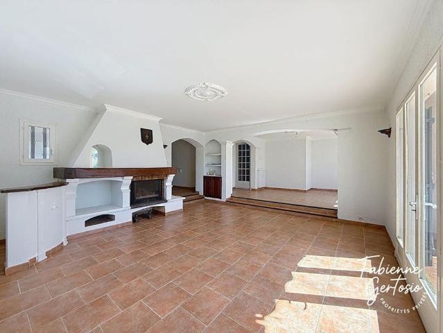 Maison vente à Marseille, Ceyreste