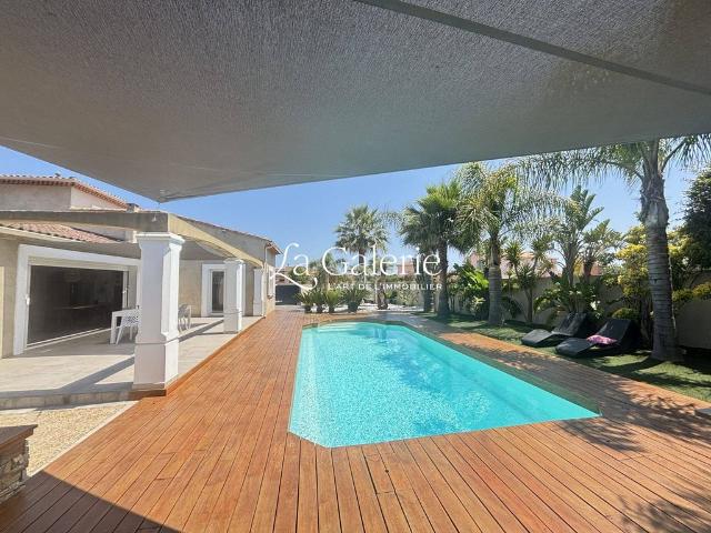Maison vente à Arrondissement de Toulon, La Londe-les-maures