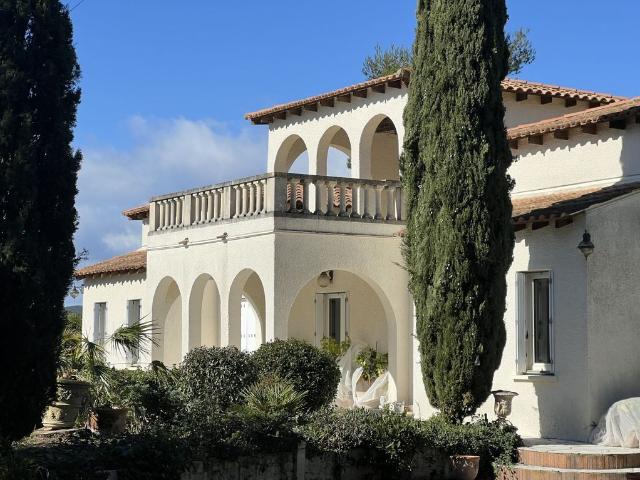 Maison vente à Lodève, Saint-mathieu-de-tréviers