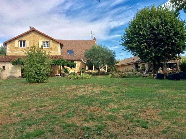 Maison vente à Nontron, Saint-sulpice-d'excideuil