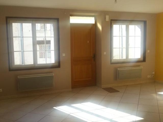 Maison location à Saint-Jean-d'Angély, Saint-jean-d'angély