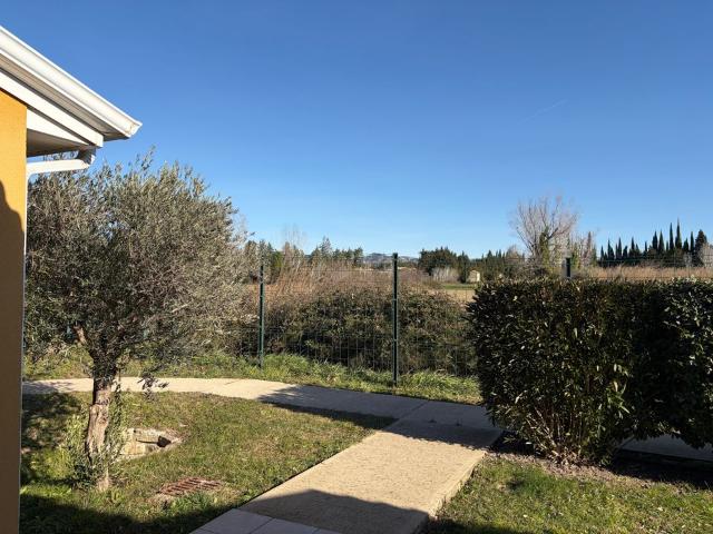 Maison location à Arles, Paradou