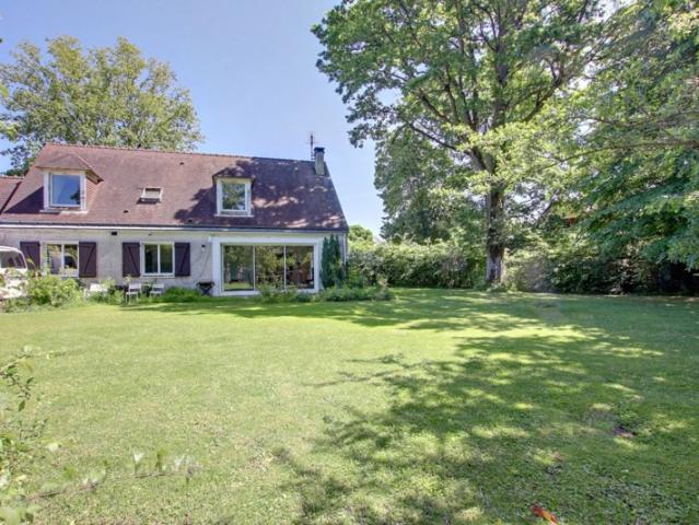 Maison vente à Rambouillet, Le Mesnil-saint-denis