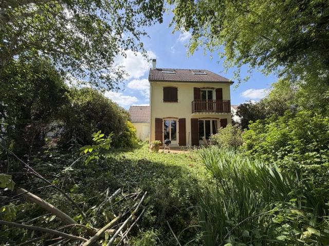 Maison vente à Saint-Germain-en-Laye, Chambourcy
