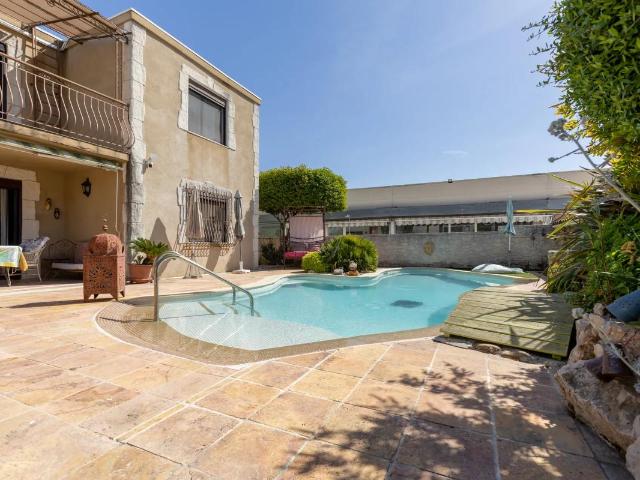 Maison vente à Istres, Gignac-la-nerthe