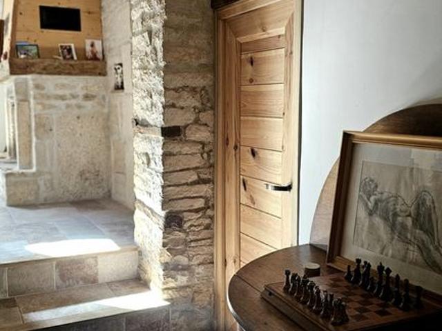 Maison vente à Besançon, Chassagne-saint-denis