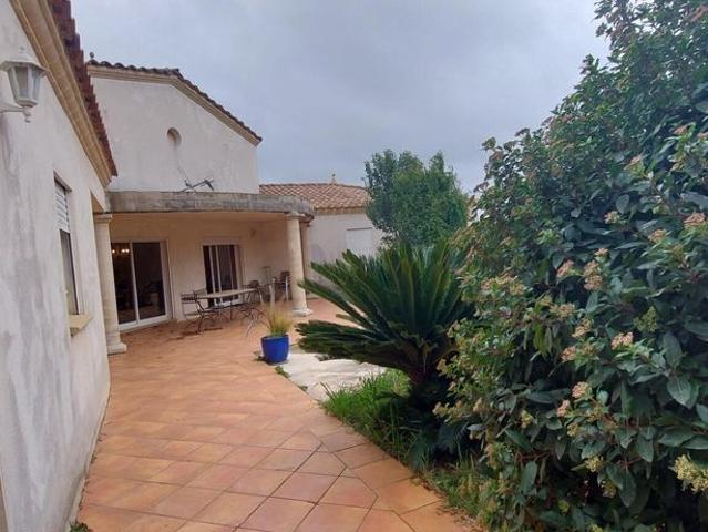 Maison vente à Nîmes, Générac