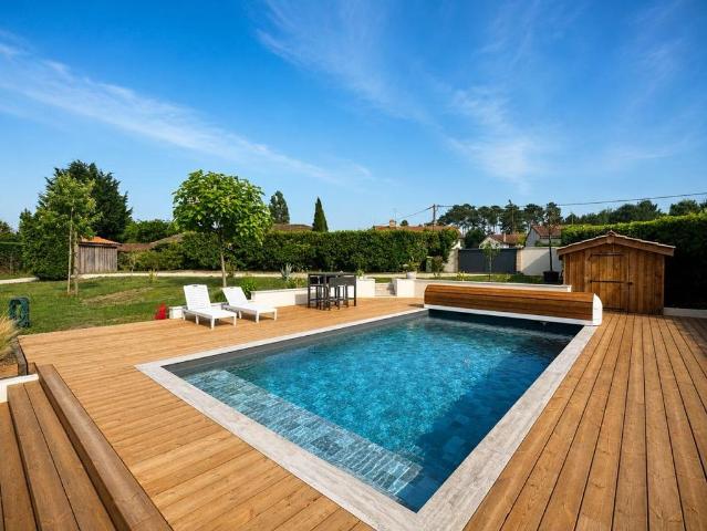 Maison vente à Arcachon, Salles