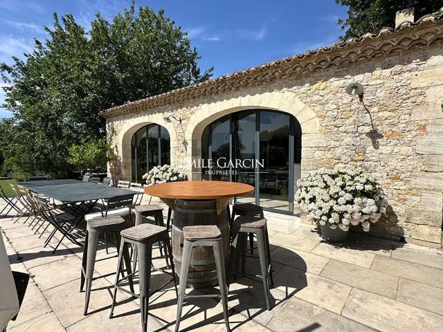 Maison vente à Nîmes, Uzès