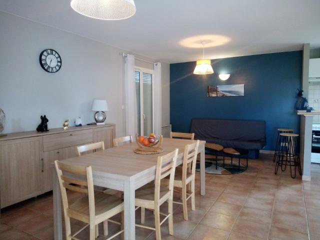 Maison location à Cantelaude, Valeyrac