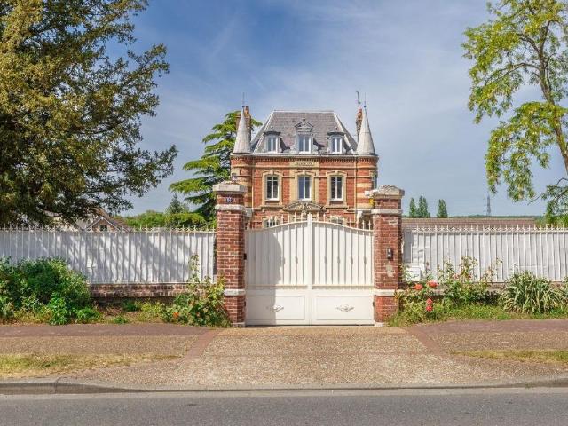 Maison vente à Grand-Couronne, Seine-Maritime