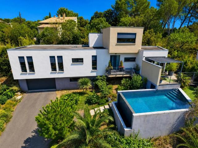 Villa vente à Nîmes