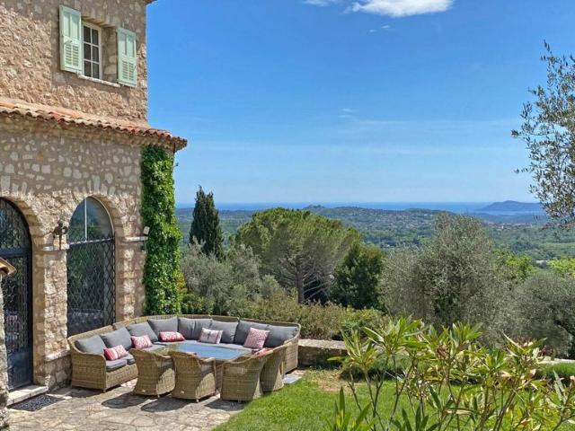 Maison location à Grasse, Châteauneuf-grasse