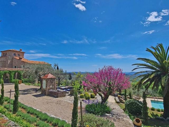Maison location à Grasse, Châteauneuf-grasse