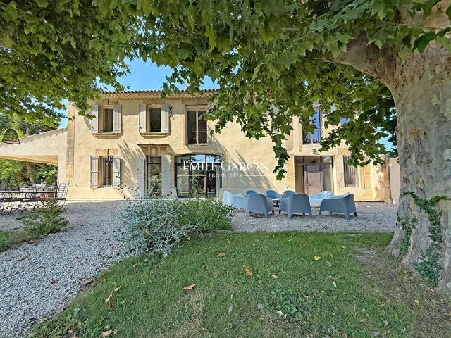 Maison vente à Arles, La Salle Les Alpes