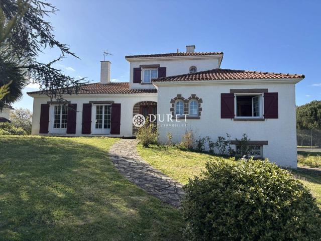 Maison vente à Nantes, Clisson