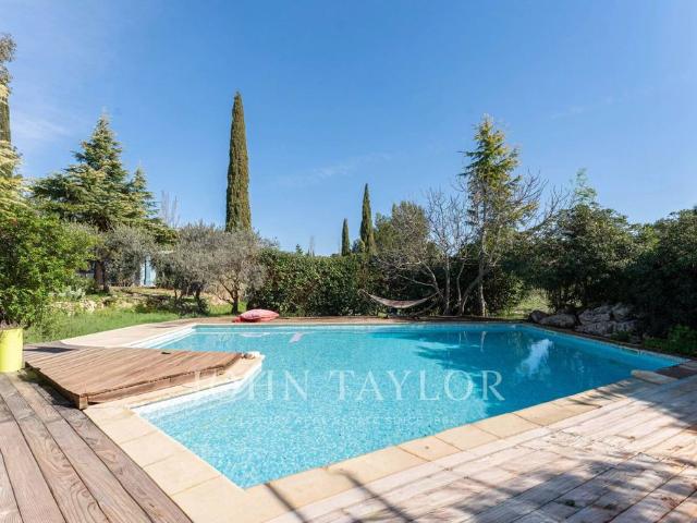 Maison vente à Aix-en-Provence, Lambesc