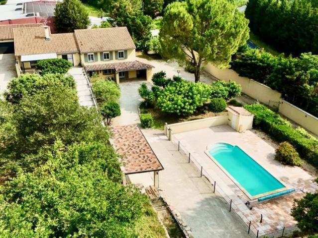 Maison vente à Carpentras, Vacqueyras