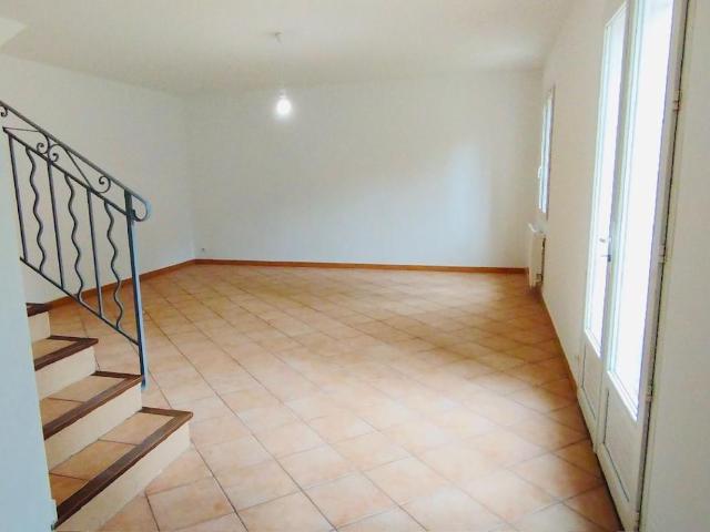 Maison location à Z.A.C. Saint-Martin, Pertuis