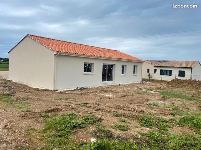 Maison vente à Confolens, Villejoubert